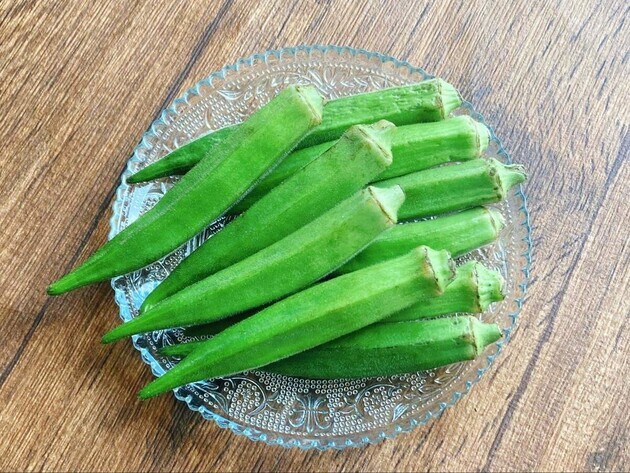 【オクラってこう食べるとヤバイ！！】「輪切りにもしない」タレに絡んで最高〜！お弁当にも入れたい