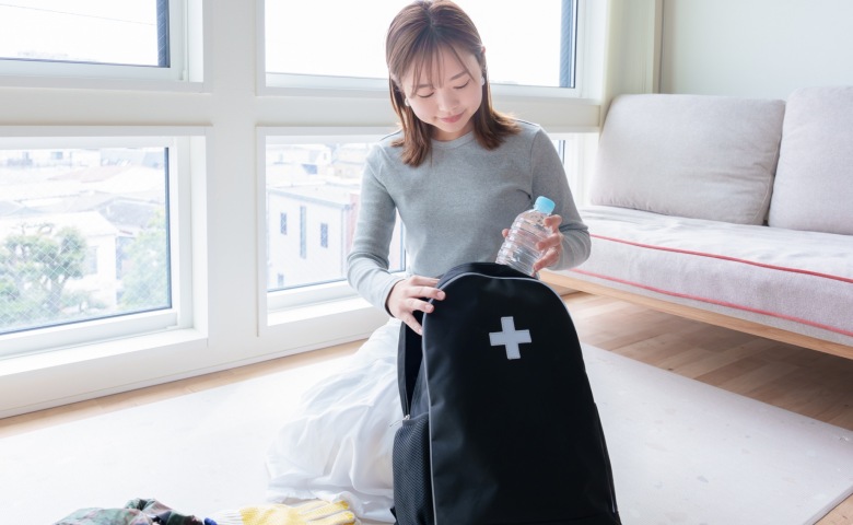 防災バッグに「生理用品」は入れている？女性300人聞いた「生理と防災」のリアル調査！