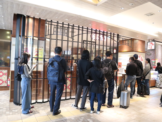 マツコさんも大興奮！「行列必至！平日夕方でも10人待ち…」【名古屋の爆売れ名物グルメ】