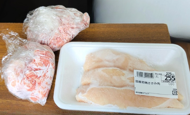 【やってたらすぐやめてー！】“今日が消費期限の肉”を冷凍→「平気でしょ」と思ったら…プロの一言にゾクリ