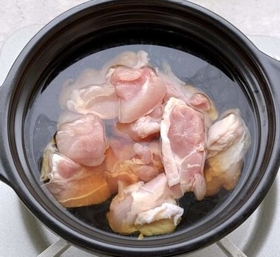 【鶏もも買っても、焼かないでーー！】生のままドボン!?「あ〜こうすれば良かったのね」「びっくりするほど奥が深い」最高の食べ方