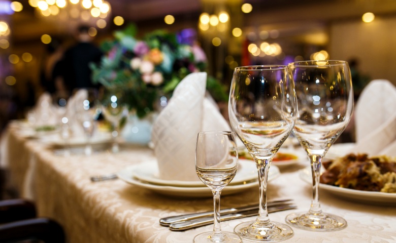 両家顔合わせの後、彼の父から驚きのメッセージが。「資産目当てか？」母子家庭への偏見に私は…