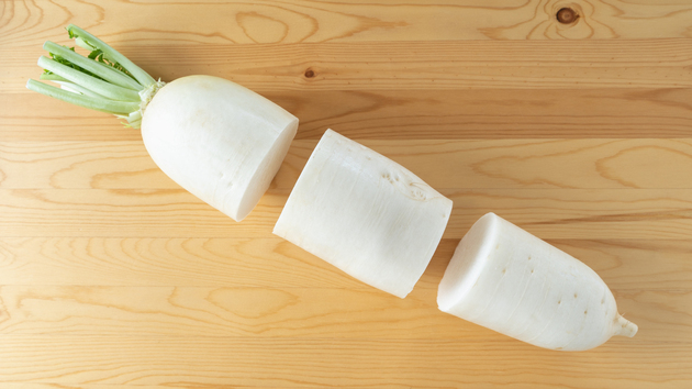 【お願い！大根余ってたら絶対コレ作ってー！】「え？食材"大根だけ"！？」べらぼうに旨い食べ方→「無限にいける…」26万人感動テク