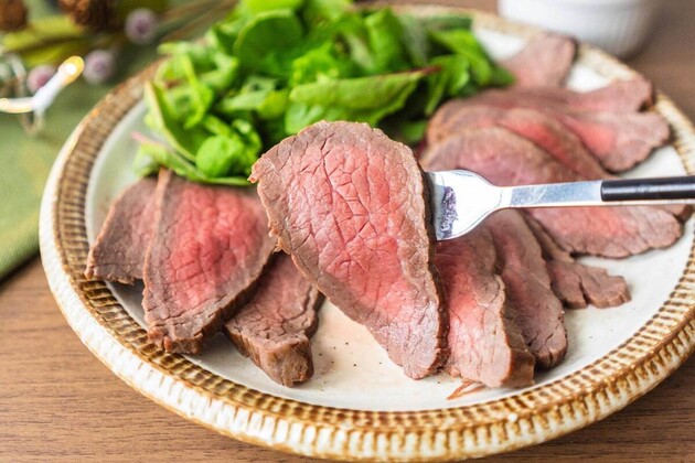 【ケンタッキーやめてこっちにする！】元モー娘。辻ちゃんの"超簡単"「お店級ローストビーフ」