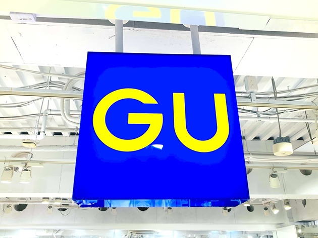 ナチュラルのSは"ネットでは売り切れ"！？【GU】「色違いですでに2着買った！」全色欲しい2選！