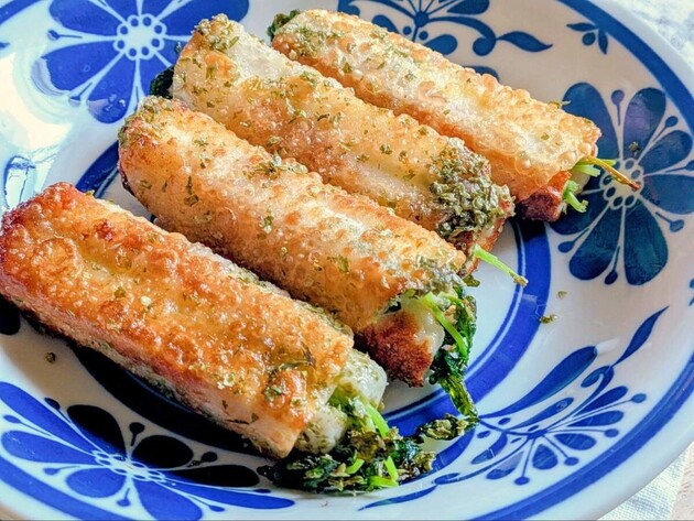 これ反則でしょ…【ちくわはこの食べ方が最高！】「切り込みに詰めるだけ」うますぎ！「ポテチ超えたかも」