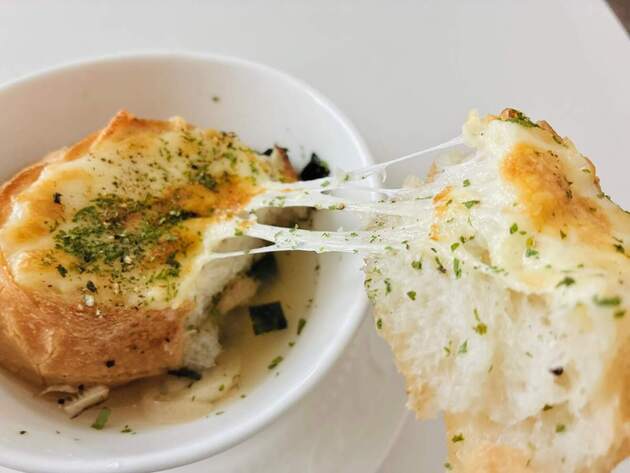 恐る恐る一口…「うめぇぇぇえーー!!」考えた人、天っ才！いつもの"お吸い物"から洋食店の味が爆誕