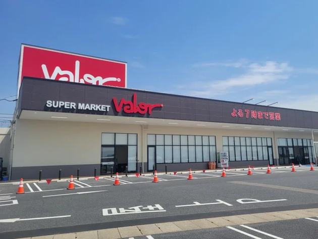 関東初進出！【激安スーパー・バロー】「本当に214円でいいの？」次々とお客さんが覗いていた「ロピアも驚愕!?」激推し3選