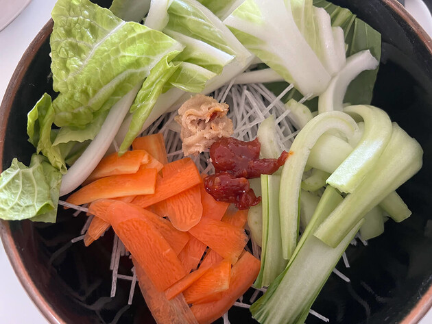 【水卜麻美アナもびっくり！】『ZIP!』騒然「春雨は水で戻さない…？」まさかのウマい食べ方が話題