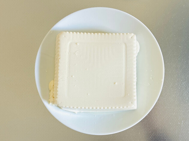 【卵1個と豆腐1丁あったらすぐ作る!!】たったコレだけで"4人分"完成！？「家計に優しいだけじゃない！」「試してみる価値あり!!」