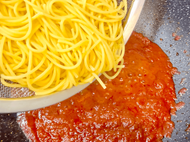 【絶品トマトソースは一生コレ】パスタ界の世界チャンピオン"弓削シェフ"が教える「超濃厚な食べ方」