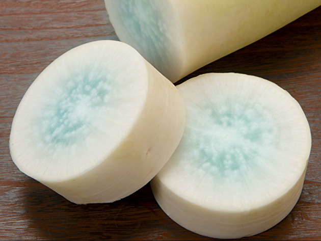 【切ったら青い大根、食べたらヤバイ！？】約15年働く八百屋さん「農林水産省はお願いしてますが…」