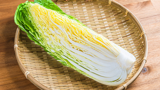 【白菜1/3個と梅干しがあったらコレ作って！】ウマすぎて震える「さすがタサン志麻さん！」