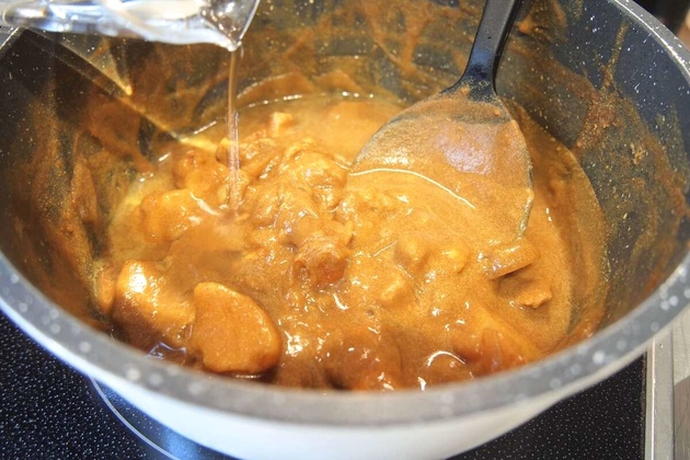 【"煮込みすぎたカレー"水を入れるのヤバい！？】「農林水産省も言ってます」"ハッとする忠告"