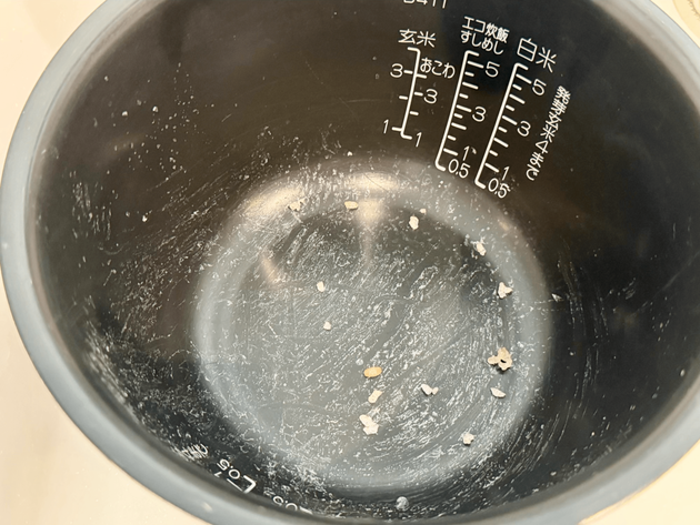 【炊飯器の“あそこ”洗わないんだけど…→絶対やめて！】「大手メーカーも警告してるし、細菌性食中毒のリスクも…」知らなかったではすまない理由