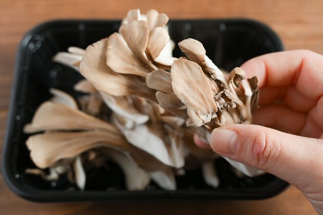 【お願い、まいたけを食べる人は全員知っておいて！】「最悪、ひどい腹痛も…」まいたけをだいなしにするNG行為3選「一生覚えておきます！」