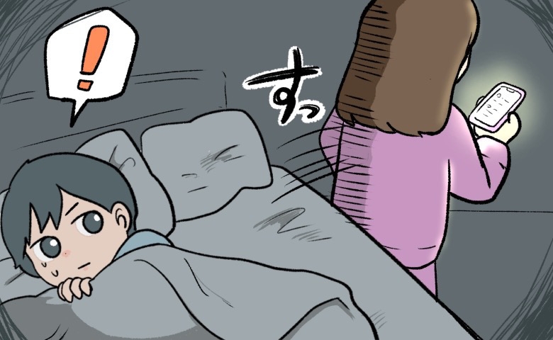 深夜にベッドを抜け出す彼女…彼女が、僕の家のトイレでコソコソしていたこととは