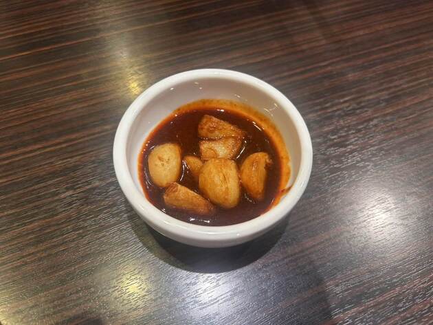 【うわぁ〜！カレー専門店がやりよった！】「おいおい”とんかつ×旨辛にんにく×チーズ”の三銃士最高やん…」腹パンパン