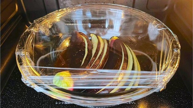 【ナス2本あったら】絶対コレ作って〜！レンジ完結「え？？これだけ？」「旨みじゅわっ」一度覚えたら“鬼リピ”超簡単SNS反響レシピ