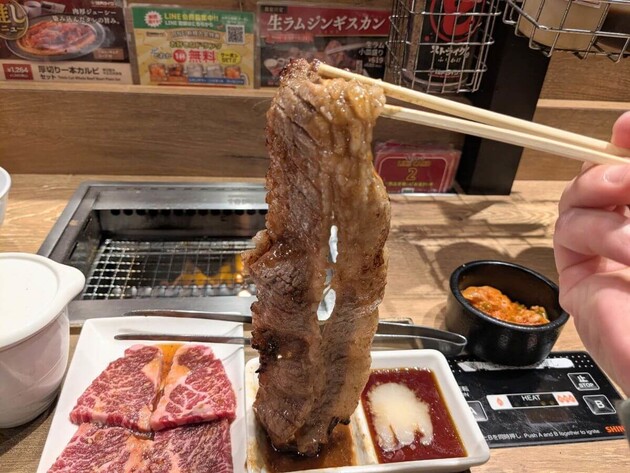 【行列覚悟で行って正解】毎月恒例「肉の日」なら半額で1,000円以下に！平日ランチならご飯おかわり無料も