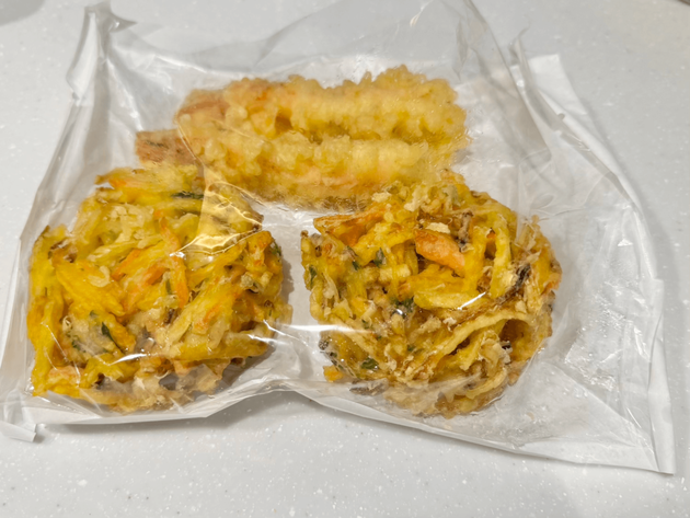 【スーパーで買った天ぷら、チンしてすぐ食べるの絶対やめて！】「だからしなしなベチャッとしちゃうんだよ」調理師の警告→正解は超簡単！