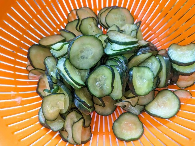 きゅうり2本あったら【もう、めんつゆ卒業ーー！】"京都"ではこう食べるのね！？「こういうのがいいんだよなぁ」「お母さんの味」パリパリ食感