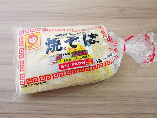【焼きそばに「キャベツ」入れちゃう人〜！全員やってみて！！】笠原シェフのうんまい食べ方→「最高かよ」「やられた～！」満足感もすごい
