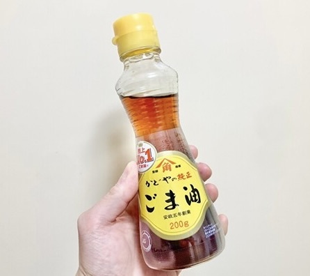 めっちゃバズった【ごま油の斜め上の裏技】まさかの使い方に「うお〜！マジか！」「こうなるとは…！」