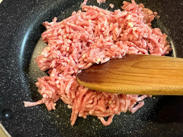 【豚ひき肉】あってもいきなり炒めないで！？大原千鶴さん流"超うんんまい"食べ方「これは定番」「絶対また作ろう…」腹ペコ家族も感激メイン