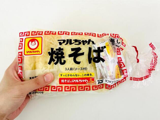 和田明日香さんはこう食べるのね！いつもの【焼きそば】はこの食べ方が最高！「中華店に負けないビジュアル！」「豪華すぎる…」
