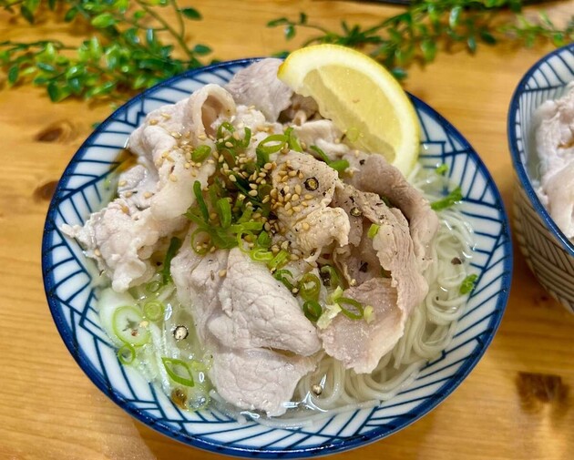 【もう、めんつゆ卒業ーー！？】夫もびっくり「うますぎ」「毎日でもいい」スープまで飲み干した！！家族大絶賛の"夏中リピ確"そうめんレシピ