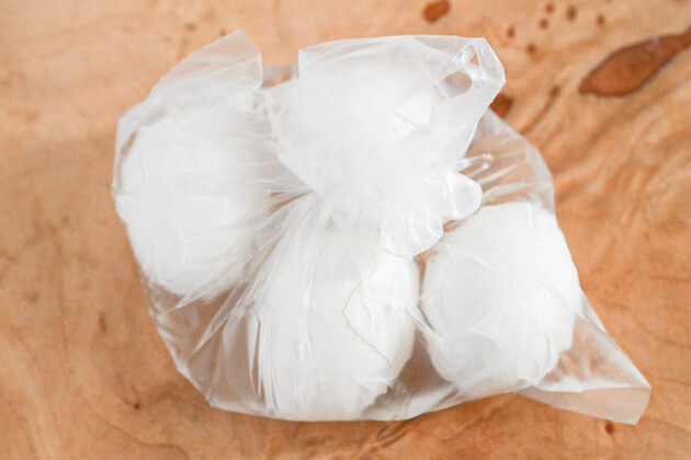 【味玉はもう、めんつゆ卒業ーー！】ゆで卵は“◯水”にドボンが大大大正解！？「ウマすぎる…」「お弁当に最高」目からウロコの超簡単レシピ