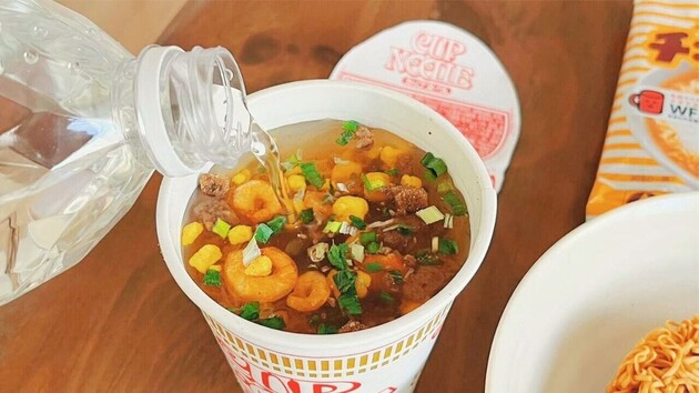 【インスタント麺は"常温水"でも作れます】お湯が使えない時に「何分？」「注意点は？」知識として覚えておいて【防災】
