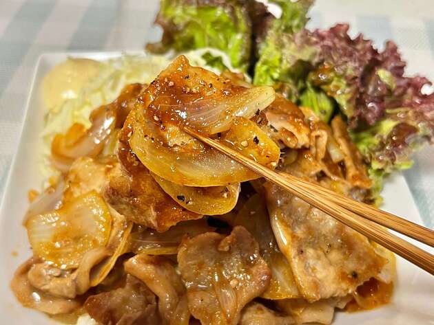 【しょうが焼きはもう一生コレ〜！！】嘘だろ…お店の味じゃん！？大阪の"行列がたえない名店"レシピ「みんなに教えたい」「ご飯止まらない」最高な食べ方