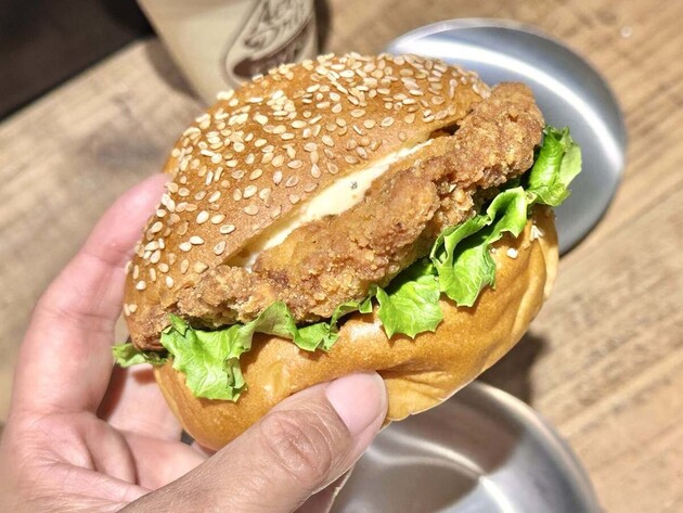 マック・ケンタやめて乗り換え！【お得すぎる超穴場ランチ】「安〜っ！セットで205円〜」「スタバの半額以下」選べるのが嬉しい！