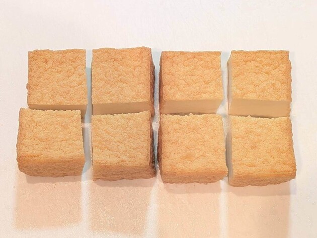 コレ作るために【厚揚げ】買ってくるー！べらぼうに旨いよ…(泣)「外がカリッ中がトロン」夫「これ…アレにも似てるね」あの屋台の味だ！