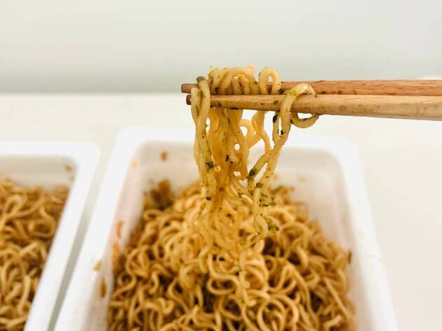 かまいたち・濱家さんも「もっちもち！」と驚愕【カップ焼きそば】が激ウマに？「まさかの裏ワザ」を実践→「ゴメン、次はやらないかも…!?」