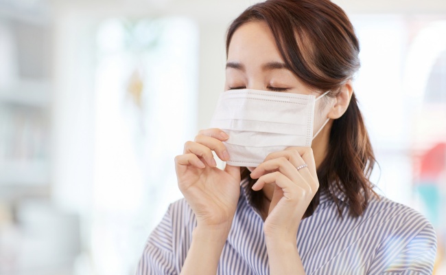 女性 マスク