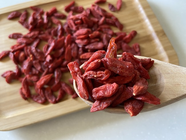 業務スーパー 地味にスゴイ 赤い実は女性にうれしい栄養成分たっぷり 21年8月5日 Biglobeニュース