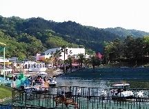 ママの疑問 赤ちゃんと映画館 いつから行ける ベビーカレンダーのベビーニュース