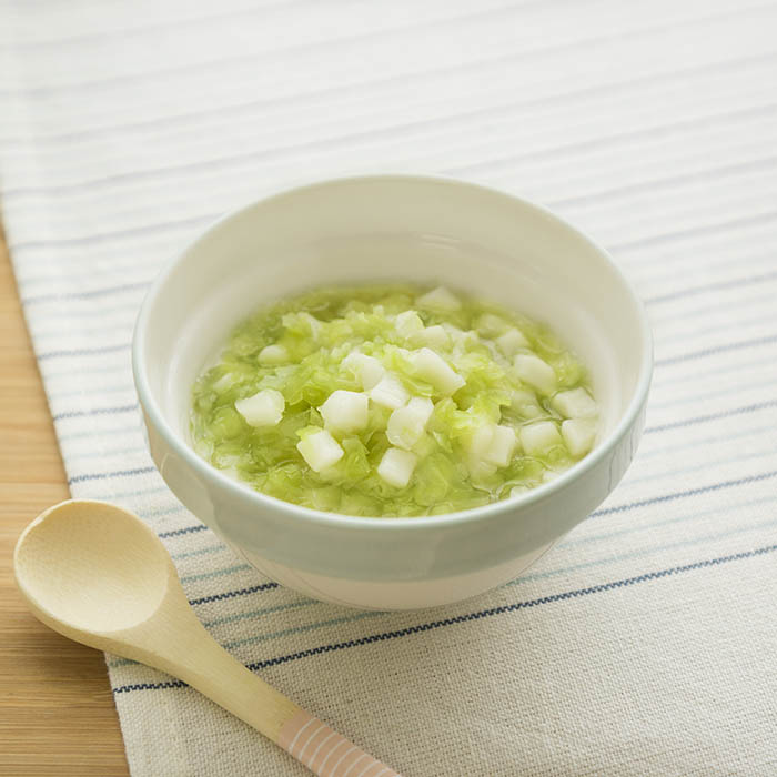 【離乳食中期】春キャベツのだしうどん