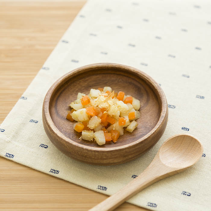 【離乳食中期】新じゃがのおかか和え