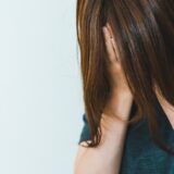 「わりー、便所貸して」憧れの先輩の前で口走った言葉に顔から火が出た日【体験談】